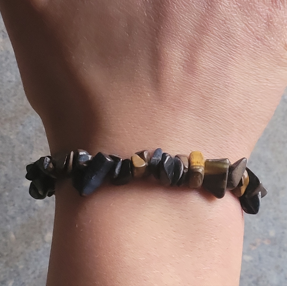 Tiger Eye Stone Chip & Lava Bead Bracelet